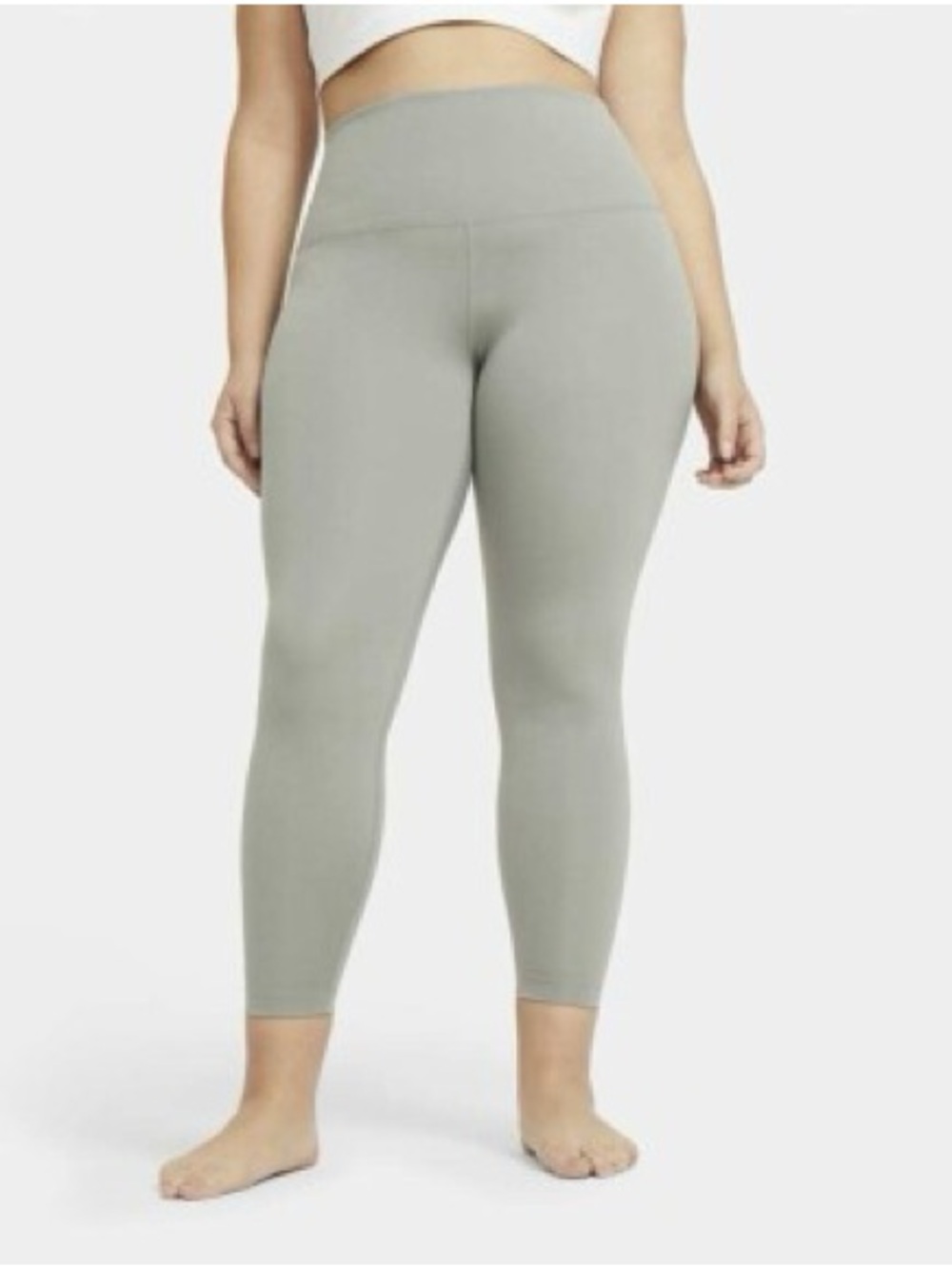 Nike High-Rise Leggings in Light Gray